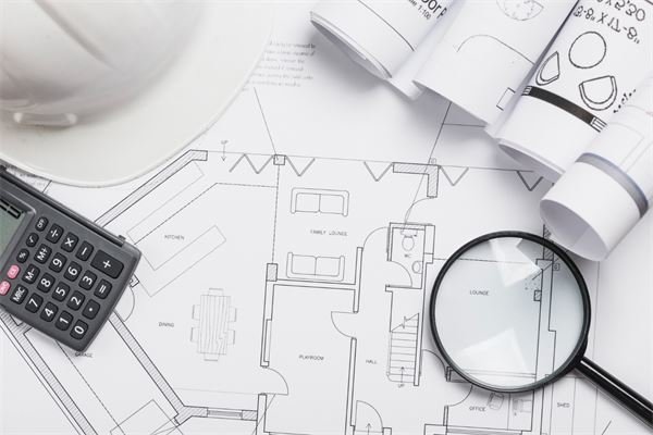 projekty a poradenství